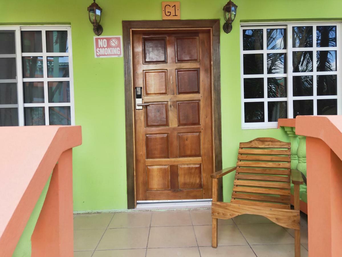 Sunshine View Hotel And Restaurant Corozal Town Extérieur photo